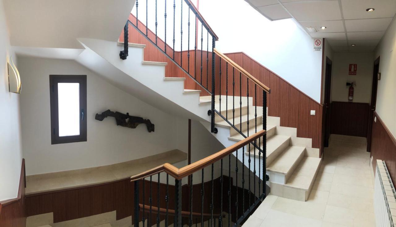 Hostal Labranza Fuenmayor Esterno foto
